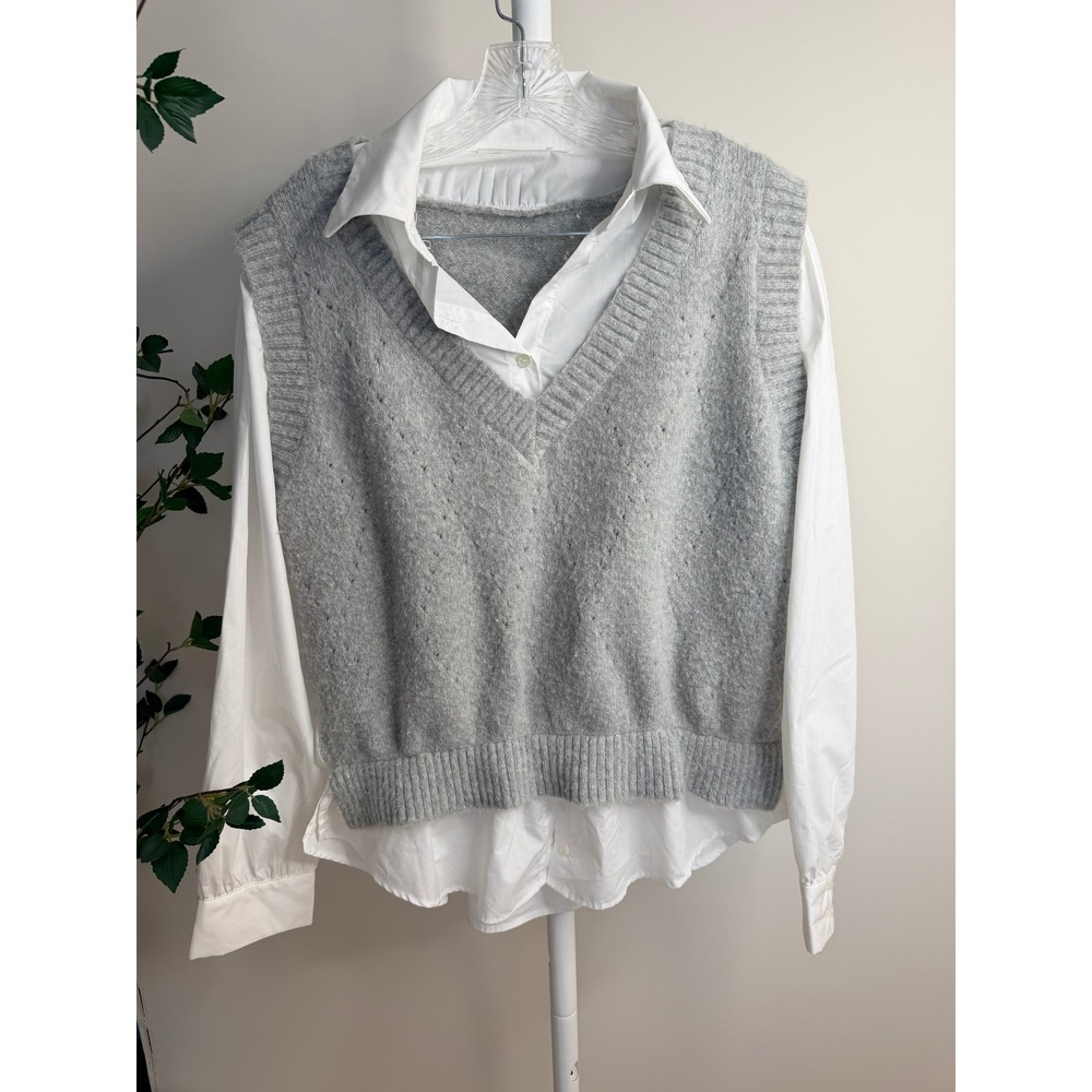 Altar'd State Womens Mixed Media 2-in-1 Sweater Vest Layered Shirt Grey White M - Picture 2 of 7